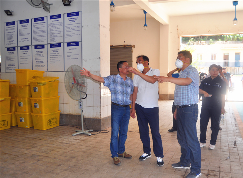 2017年7月27日 市委副書記、市長趙輝視察固廢處置公司環(huán)境整改情況2_副本