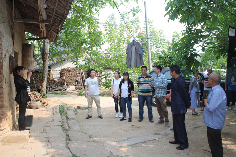 情系貧困群眾，助力脫貧攻堅——市建投集團以實際行動落實黨的十九大精神