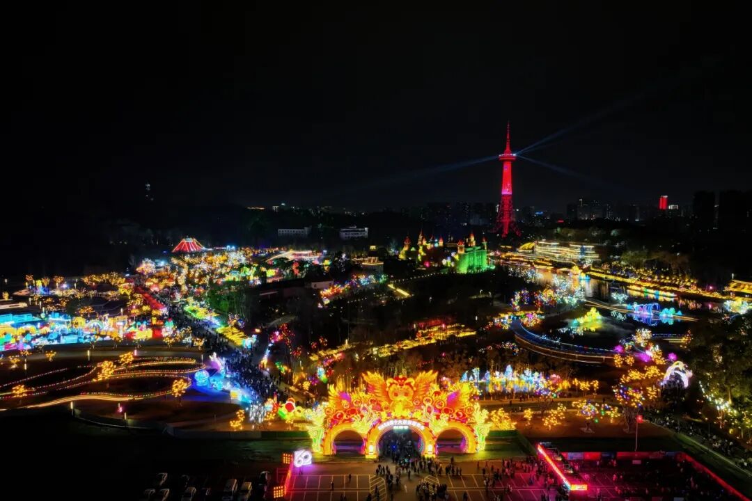 “打造德陽(yáng)燈會(huì)城市品牌名片” 項(xiàng)目成功入選2025年國(guó)內(nèi)文化旅游宣傳推廣典型案例！